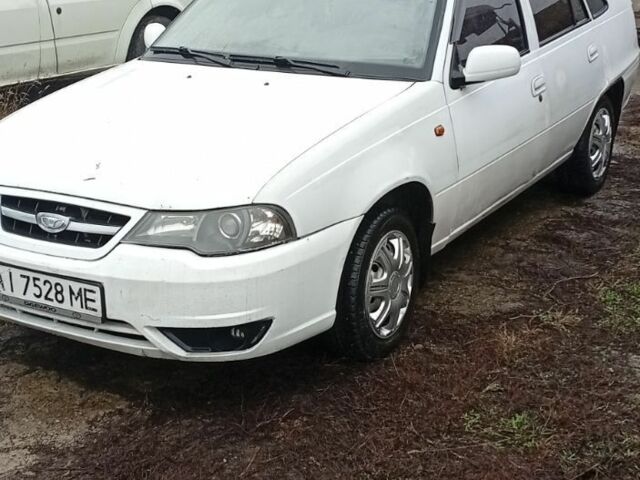 Білий Деу Нексія, об'ємом двигуна 1.5 л та пробігом 186 тис. км за 1300 $, фото 5 на Automoto.ua