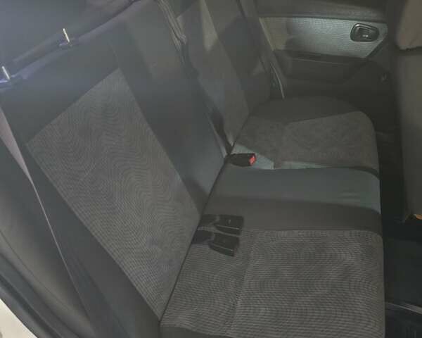 Білий Деу Нексія, об'ємом двигуна 1.6 л та пробігом 165 тис. км за 1800 $, фото 18 на Automoto.ua