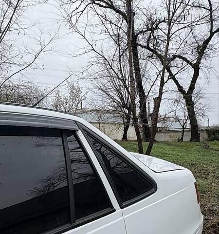 Белый Дэу Нексия, объемом двигателя 1.6 л и пробегом 45 тыс. км за 3096 $, фото 6 на Automoto.ua