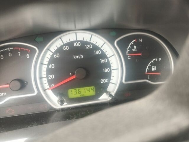 Белый Дэу Нексия, объемом двигателя 1.6 л и пробегом 137 тыс. км за 2558 $, фото 5 на Automoto.ua