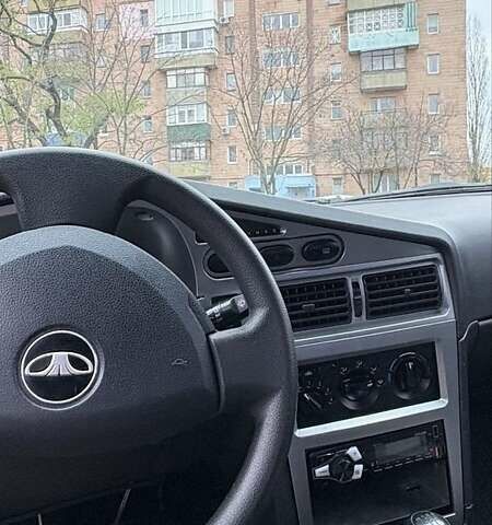 Белый Дэу Нексия, объемом двигателя 1.6 л и пробегом 45 тыс. км за 3096 $, фото 5 на Automoto.ua