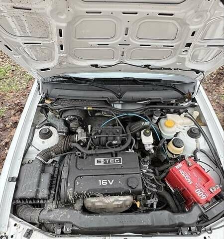 Белый Дэу Нексия, объемом двигателя 1.6 л и пробегом 45 тыс. км за 3096 $, фото 4 на Automoto.ua