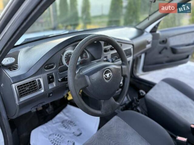 Белый Дэу Нексия, объемом двигателя 1.6 л и пробегом 150 тыс. км за 1650 $, фото 26 на Automoto.ua
