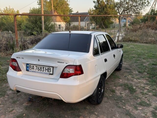 Білий Деу Нексія, об'ємом двигуна 1.6 л та пробігом 170 тис. км за 1700 $, фото 4 на Automoto.ua