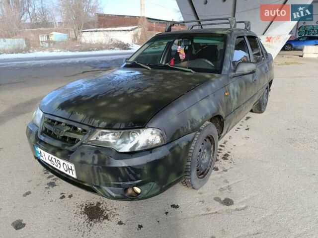 Белый Дэу Нексия, объемом двигателя 1.5 л и пробегом 256 тыс. км за 1500 $, фото 2 на Automoto.ua