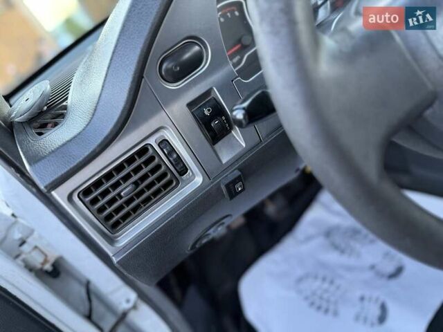 Белый Дэу Нексия, объемом двигателя 1.6 л и пробегом 150 тыс. км за 1650 $, фото 28 на Automoto.ua