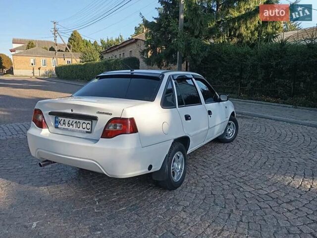 Білий Деу Нексія, об'ємом двигуна 1.5 л та пробігом 300 тис. км за 2200 $, фото 9 на Automoto.ua