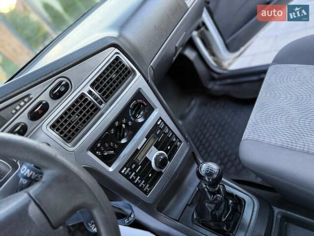 Белый Дэу Нексия, объемом двигателя 1.6 л и пробегом 150 тыс. км за 1650 $, фото 29 на Automoto.ua