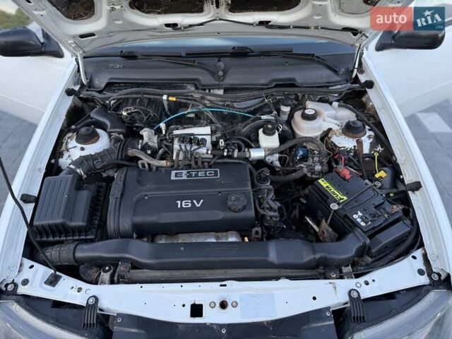 Белый Дэу Нексия, объемом двигателя 1.6 л и пробегом 150 тыс. км за 1650 $, фото 50 на Automoto.ua