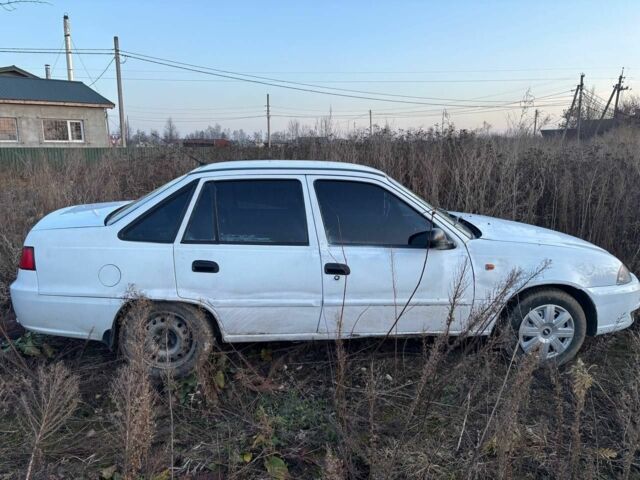 Білий Деу Нексія, об'ємом двигуна 1.5 л та пробігом 600 тис. км за 800 $, фото 1 на Automoto.ua