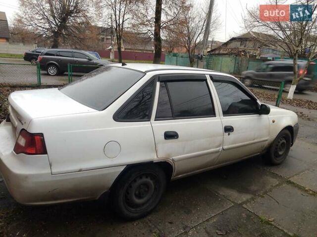 Білий Деу Нексія, об'ємом двигуна 1.6 л та пробігом 145 тис. км за 1700 $, фото 2 на Automoto.ua