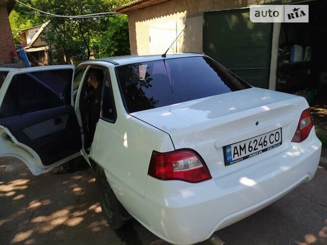 Білий Деу Нексія, об'ємом двигуна 1.5 л та пробігом 145 тис. км за 2300 $, фото 12 на Automoto.ua