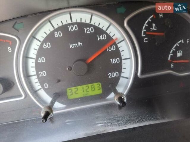 Белый Дэу Нексия, объемом двигателя 1.6 л и пробегом 321 тыс. км за 1600 $, фото 31 на Automoto.ua