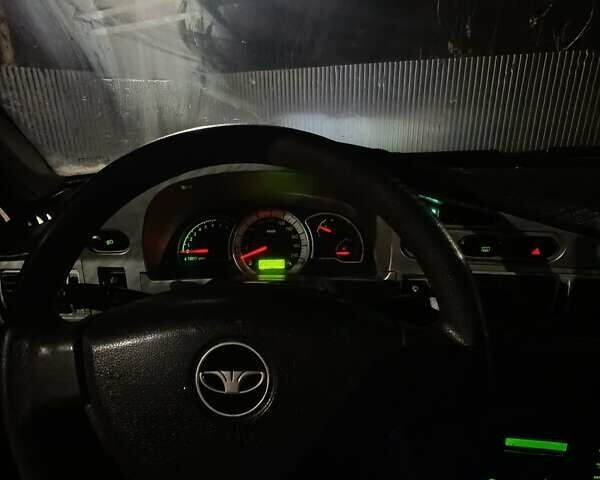 Белый Дэу Нексия, объемом двигателя 1.6 л и пробегом 237 тыс. км за 2100 $, фото 4 на Automoto.ua