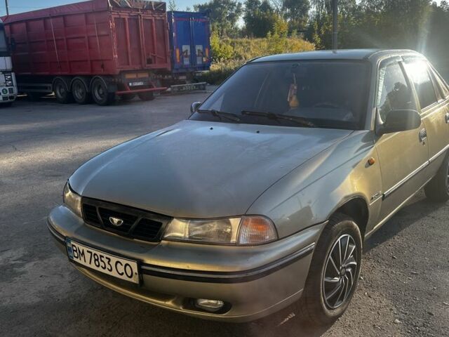 Бежевый Дэу Нексия, объемом двигателя 1.5 л и пробегом 263 тыс. км за 1450 $, фото 1 на Automoto.ua