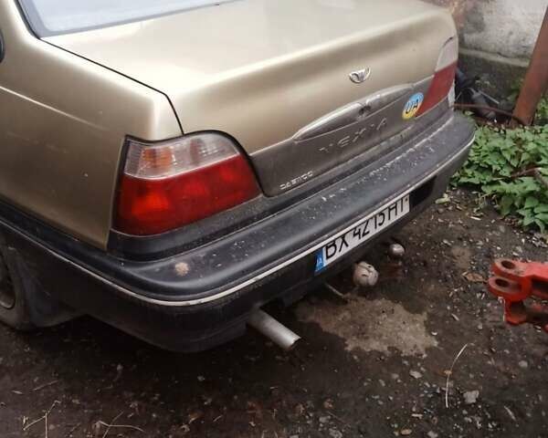 Бежевий Деу Нексія, об'ємом двигуна 1.5 л та пробігом 215 тис. км за 600 $, фото 2 на Automoto.ua