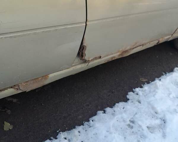 Бежевий Деу Нексія, об'ємом двигуна 1.5 л та пробігом 223 тис. км за 980 $, фото 9 на Automoto.ua