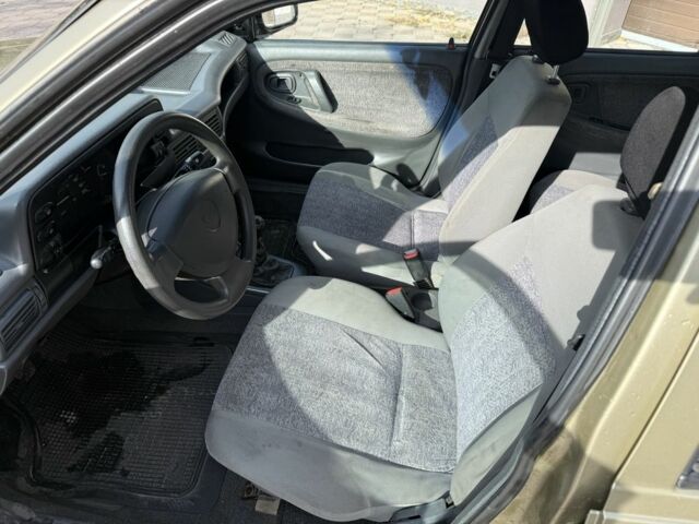 Деу Нексія 2006 у Дніпро (Дніпропетровську) на Automoto.ua Бежевий Деу Нексія, об'ємом двигуна 1.5 л та пробігом 186 тис. км за 1375 $, фото 10 на Automoto.ua