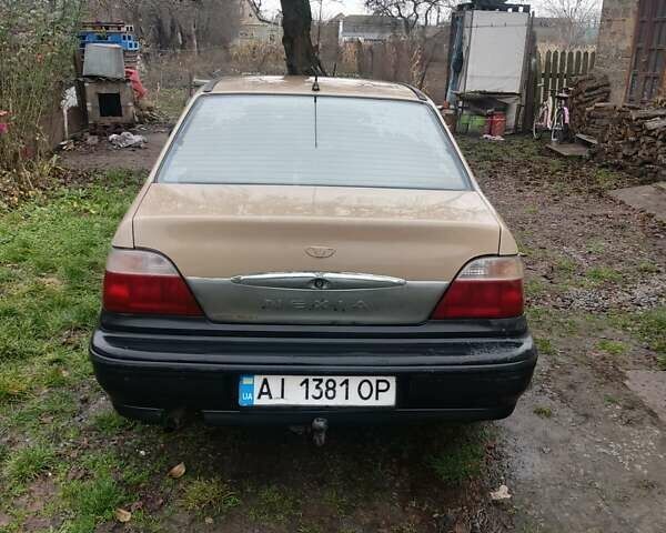 Бежевий Деу Нексія, об'ємом двигуна 1.5 л та пробігом 277 тис. км за 999 $, фото 6 на Automoto.ua