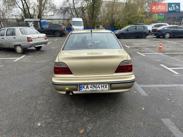 Бежевий Деу Нексія, об'ємом двигуна 1.5 л та пробігом 301 тис. км за 1800 $, фото 9 на Automoto.ua