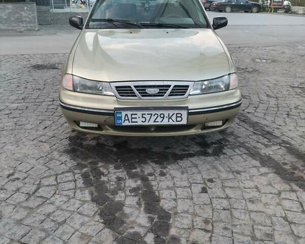 Бежевий Деу Нексія, об'ємом двигуна 1.5 л та пробігом 170 тис. км за 1200 $, фото 3 на Automoto.ua