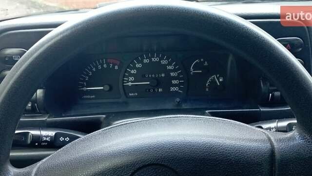 Бежевый Дэу Нексия, объемом двигателя 1.5 л и пробегом 110 тыс. км за 2700 $, фото 13 на Automoto.ua