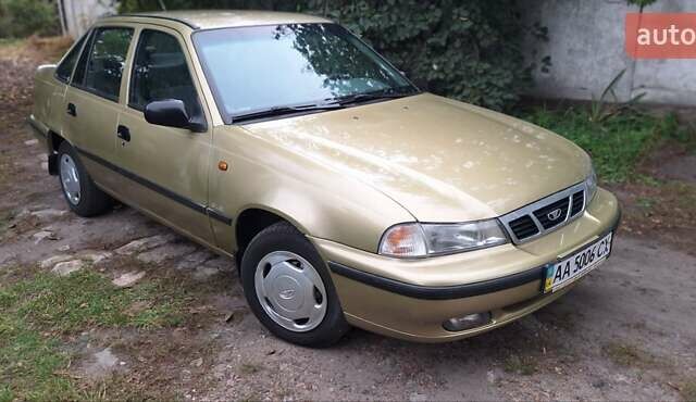 Деу Нексія 2007 у Нежине на Automoto.ua Бежевий Деу Нексія, об'ємом двигуна 1.5 л та пробігом 245 тис. км за 2499 $, фото 14 на Automoto.ua