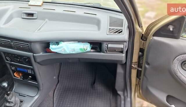 Деу Нексія 2007 у Нежине на Automoto.ua Бежевий Деу Нексія, об'ємом двигуна 1.5 л та пробігом 245 тис. км за 2499 $, фото 1 на Automoto.ua