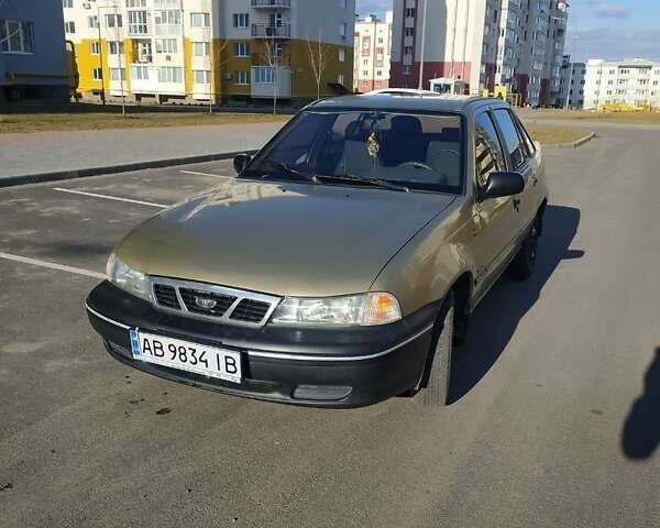 Бежевый Дэу Нексия, объемом двигателя 1.5 л и пробегом 250 тыс. км за 2000 $, фото 12 на Automoto.ua