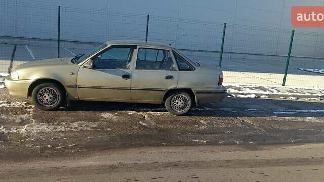 Бежевый Дэу Нексия, объемом двигателя 1.5 л и пробегом 230 тыс. км за 1299 $, фото 25 на Automoto.ua