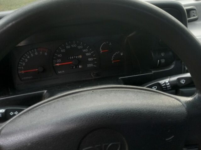 Бежевый Дэу Нексия, объемом двигателя 1.6 л и пробегом 157 тыс. км за 1000 $, фото 7 на Automoto.ua