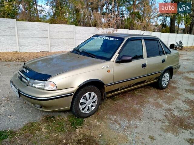 Деу Нексія 2007 у Зачепиловке на Automoto.ua Бежевий Деу Нексія, об'ємом двигуна 1.5 л та пробігом 225 тис. км за 1850 $, фото 4 на Automoto.ua