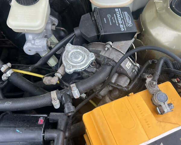 Бежевий Деу Нексія, об'ємом двигуна 1.5 л та пробігом 130 тис. км за 2100 $, фото 4 на Automoto.ua