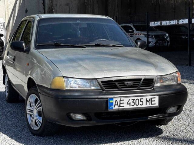 Деу Нексія 2007 у Дніпро (Дніпропетровську) на Automoto.ua Бежевий Деу Нексія, об'ємом двигуна 1.5 л та пробігом 191 тис. км за 1900 $, фото 1 на Automoto.ua