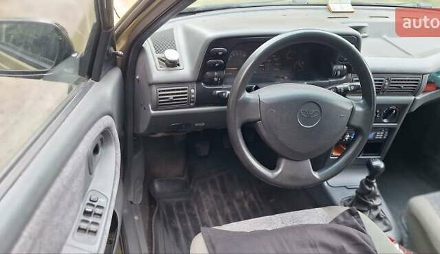 Деу Нексія 2007 у Нежине на Automoto.ua Бежевий Деу Нексія, об'ємом двигуна 1.5 л та пробігом 245 тис. км за 2499 $, фото 5 на Automoto.ua