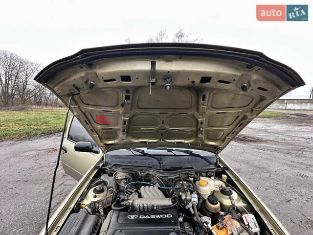 Бежевый Дэу Нексия, объемом двигателя 1.5 л и пробегом 254 тыс. км за 1950 $, фото 14 на Automoto.ua