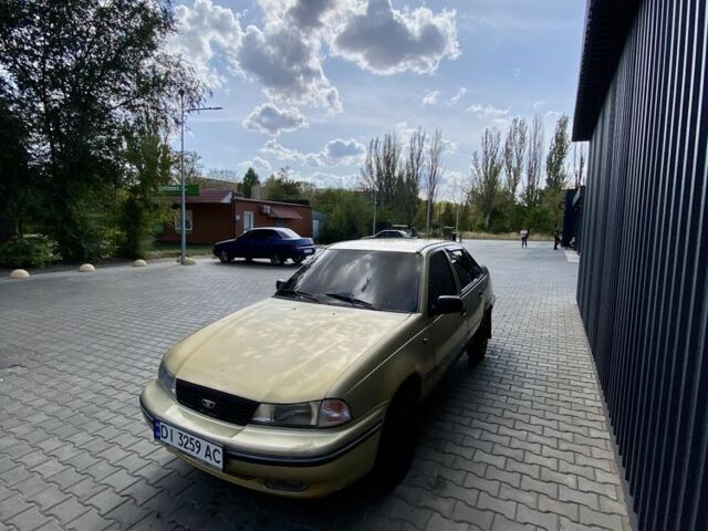 Бежевий Деу Нексія, об'ємом двигуна 1.6 л та пробігом 122 тис. км за 1300 $, фото 1 на Automoto.ua