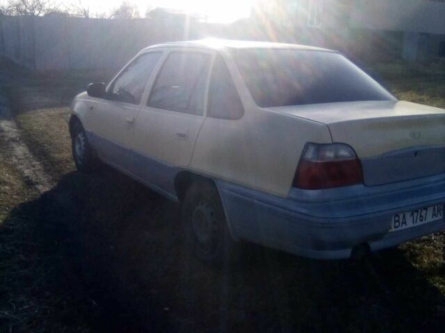 Бежевий Деу Нексія, об'ємом двигуна 1.5 л та пробігом 937 тис. км за 800 $, фото 6 на Automoto.ua