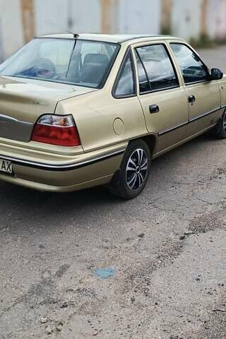 Бежевий Деу Нексія, об'ємом двигуна 1.5 л та пробігом 31 тис. км за 3300 $, фото 3 на Automoto.ua