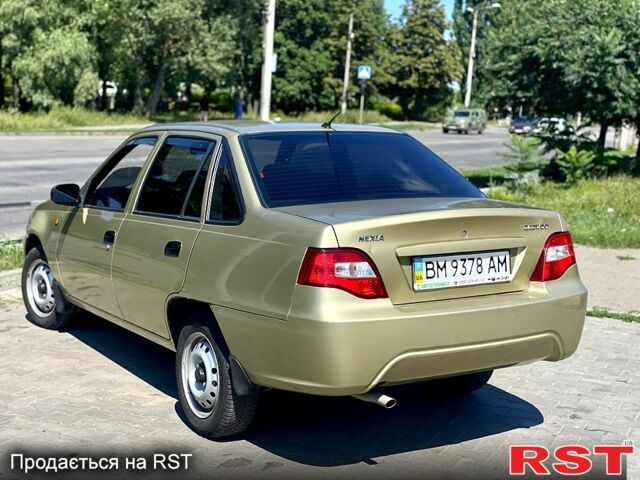 Бежевий Деу Нексія, об'ємом двигуна 1.5 л та пробігом 47 тис. км за 3300 $, фото 2 на Automoto.ua