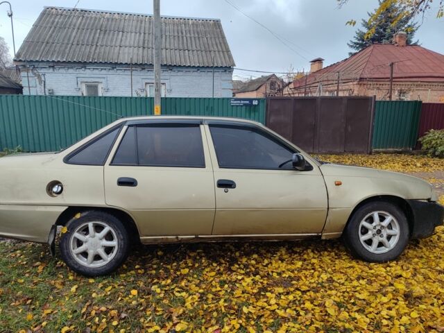 Бежевий Деу Нексія, об'ємом двигуна 1.5 л та пробігом 88 тис. км за 1200 $, фото 2 на Automoto.ua