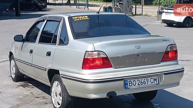 Бежевый Дэу Нексия, объемом двигателя 1.5 л и пробегом 200 тыс. км за 2199 $, фото 18 на Automoto.ua