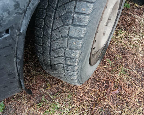 Бежевый Дэу Нексия, объемом двигателя 1.5 л и пробегом 192 тыс. км за 2000 $, фото 2 на Automoto.ua