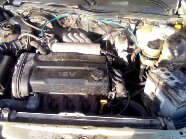 Бежевий Деу Нексія, об'ємом двигуна 1.5 л та пробігом 937 тис. км за 800 $, фото 1 на Automoto.ua