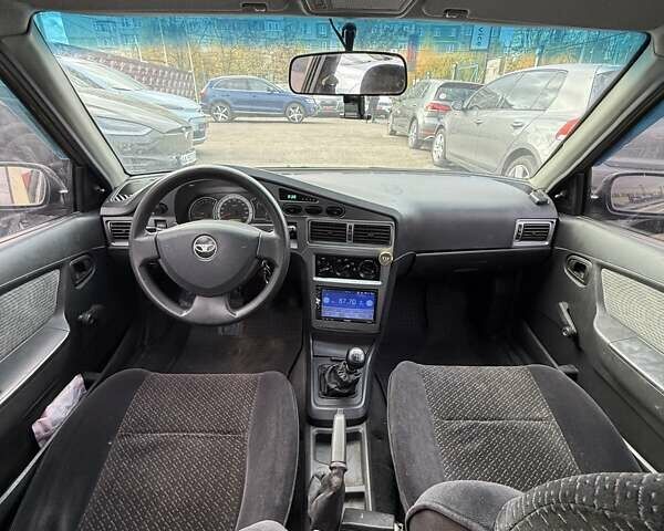 Бежевый Дэу Нексия, объемом двигателя 0 л и пробегом 111 тыс. км за 2600 $, фото 21 на Automoto.ua