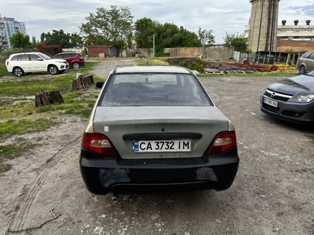 Бежевий Деу Нексія, об'ємом двигуна 1.5 л та пробігом 300 тис. км за 1200 $, фото 3 на Automoto.ua