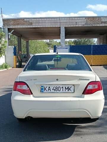 Бежевый Дэу Нексия, объемом двигателя 1.6 л и пробегом 109 тыс. км за 3000 $, фото 13 на Automoto.ua