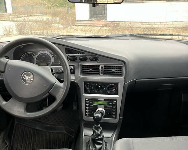 Деу Нексія 2012 у Червоноград на Automoto.ua Бежевий Деу Нексія, об'ємом двигуна 1.5 л та пробігом 119 тис. км за 2500 $, фото 8 на Automoto.ua