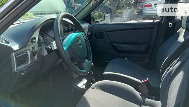 Бежевый Дэу Нексия, объемом двигателя 1.6 л и пробегом 109 тыс. км за 3000 $, фото 7 на Automoto.ua