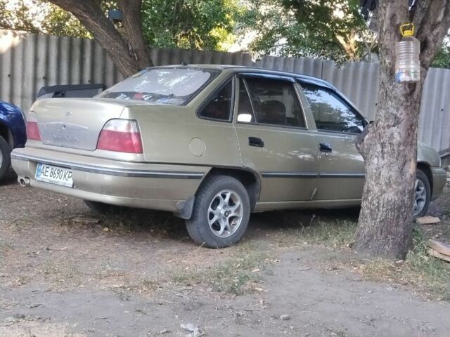 Бежевий Деу Нексія, об'ємом двигуна 1.5 л та пробігом 3 тис. км за 1450 $, фото 1 на Automoto.ua